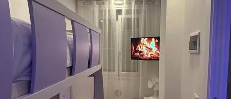 City Twin Room, 1 Bedroom