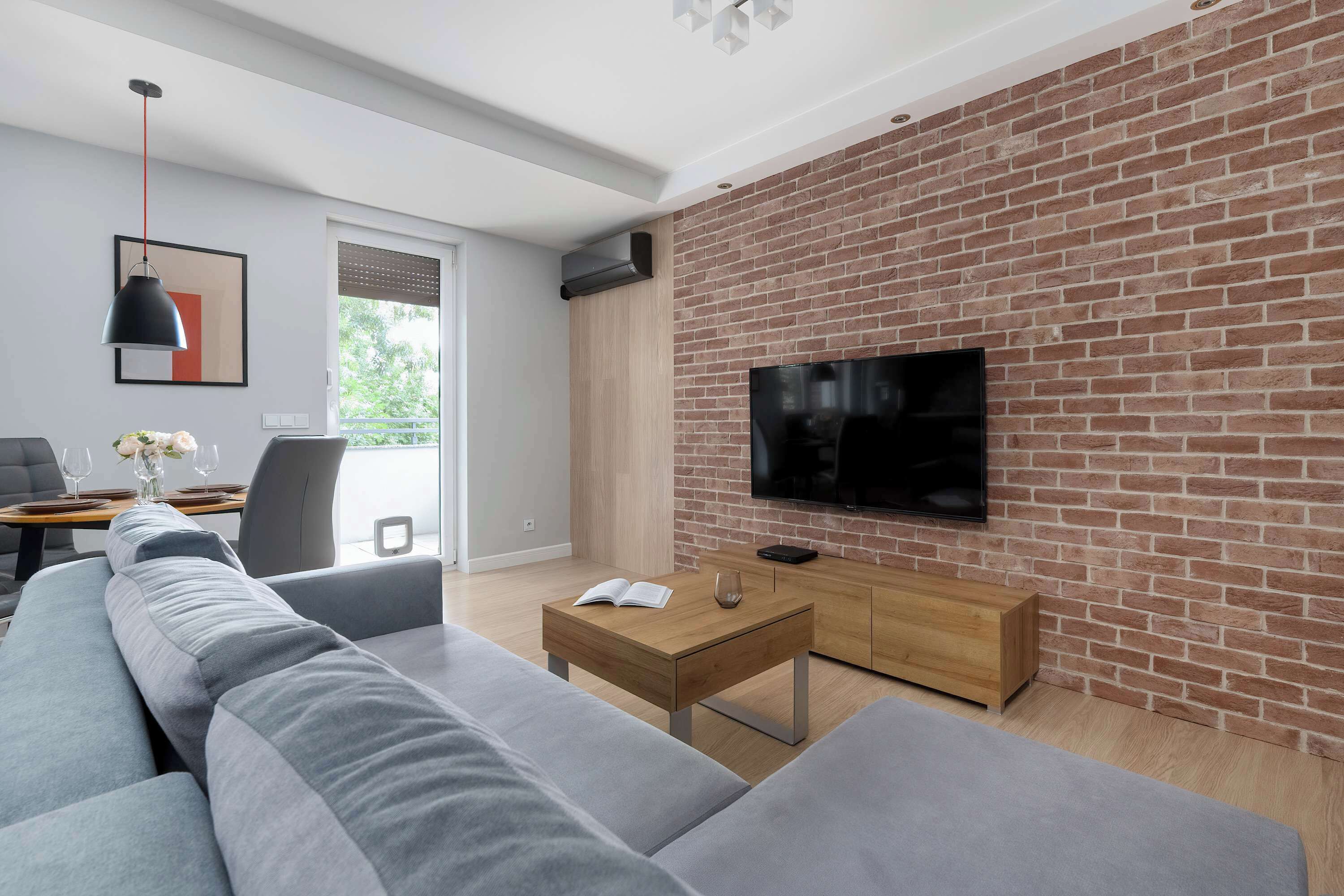 TV, offices