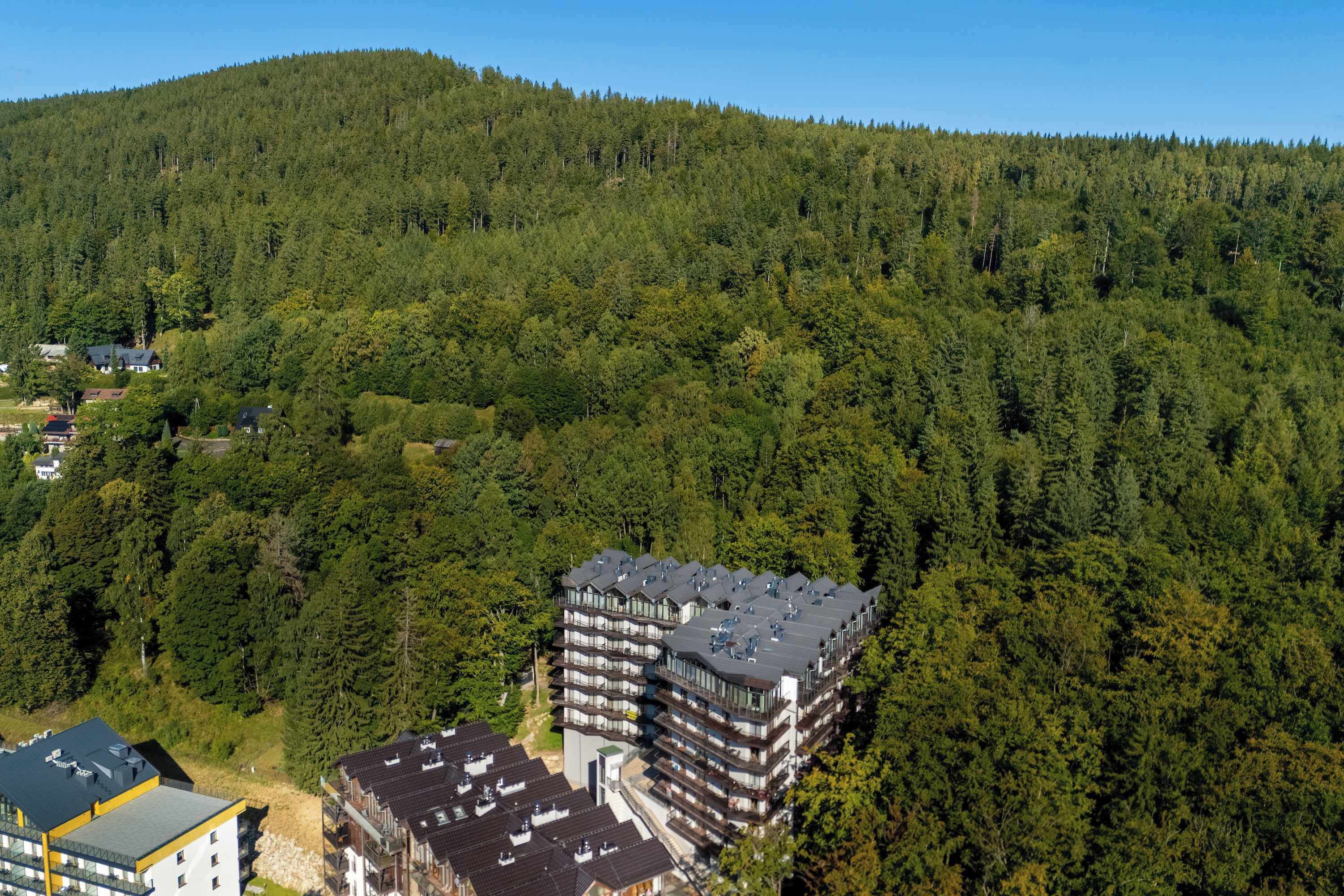 المنشأة من الخارج