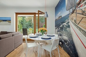 Dining - Sienkiewicza 27C | Świnoujście | Seaside Apartment | Terrace (Świnoujście)