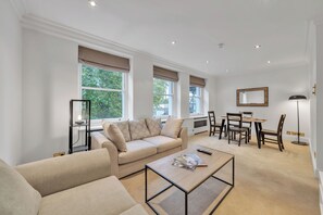 Superior Apartment | Living area