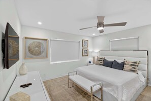 2 Schlafzimmer, Schreibtisch, Bügeleisen/Bügelbrett, WLAN