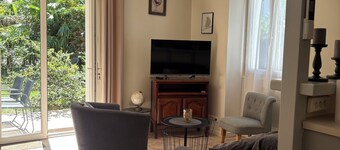 F3 apartment near the center with private garden