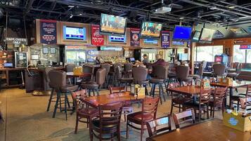 Bar (en la propiedad)