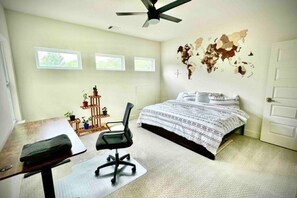 3 chambres, bureau, fer et planche à repasser, Wi-Fi gratuit