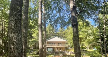 Rustic and Stylish Cabin on Stunning Serene Pond