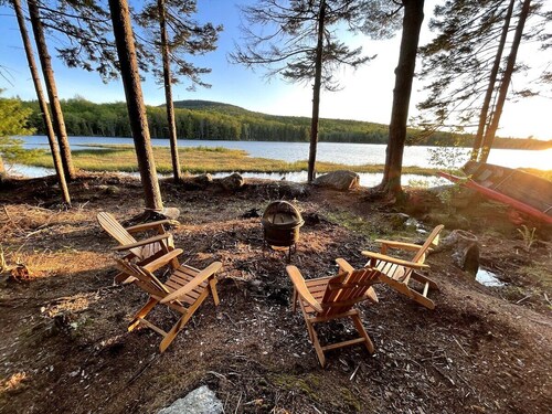 Rustic and Stylish Cabin on Stunning Serene Pond