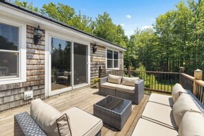 Unclassified image, 5 of 68, button