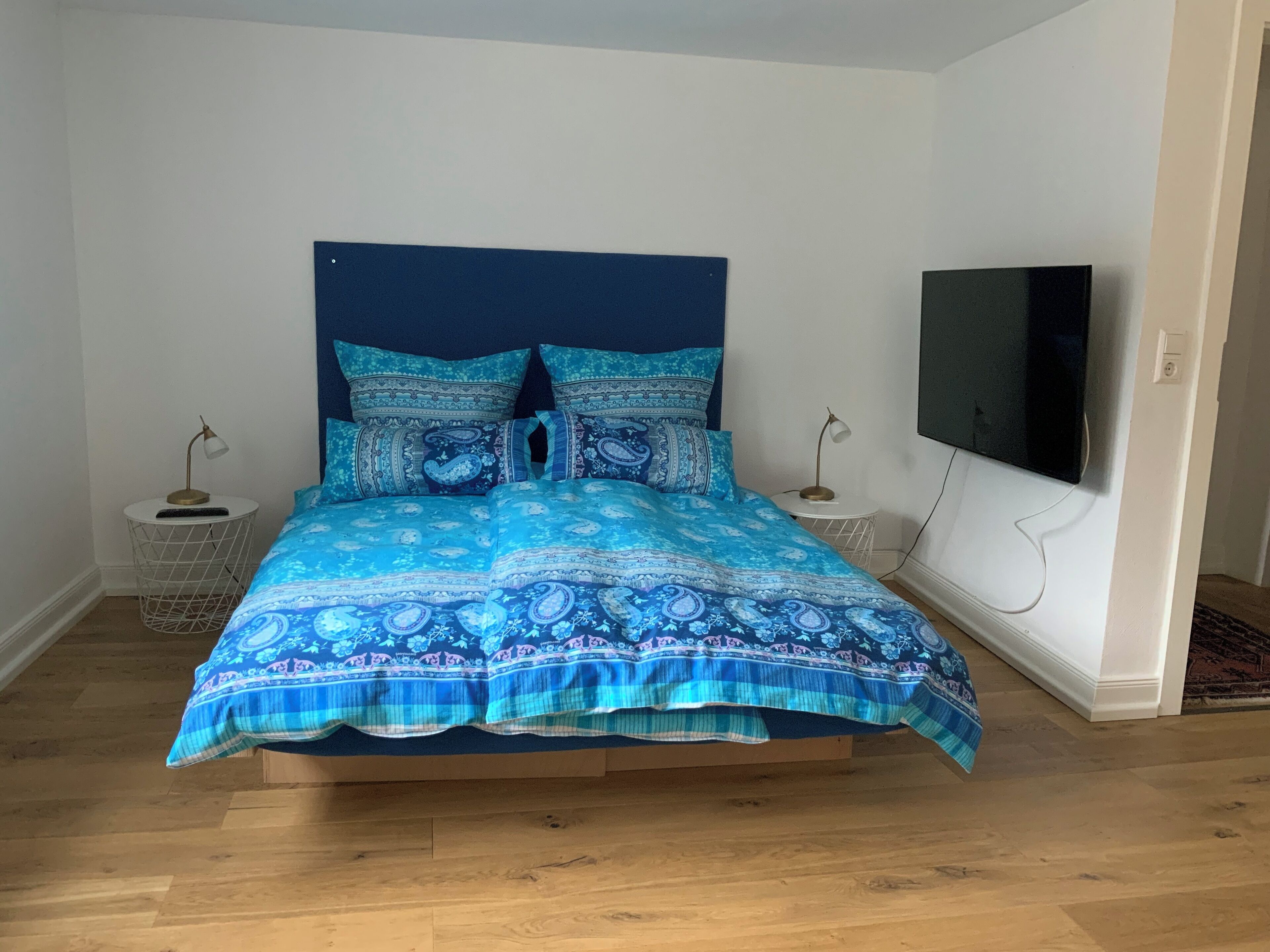 4 Schlafzimmer, Bügeleisen/Bügelbrett, Internetzugang, Bettwäsche