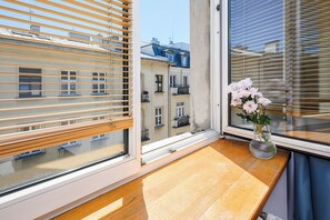 Fer et planche à repasser, accès au Wi-Fi (inclus)