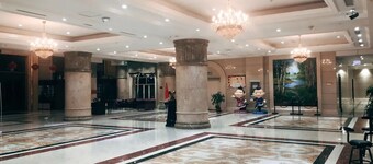 Tiancheng Peter Hotel