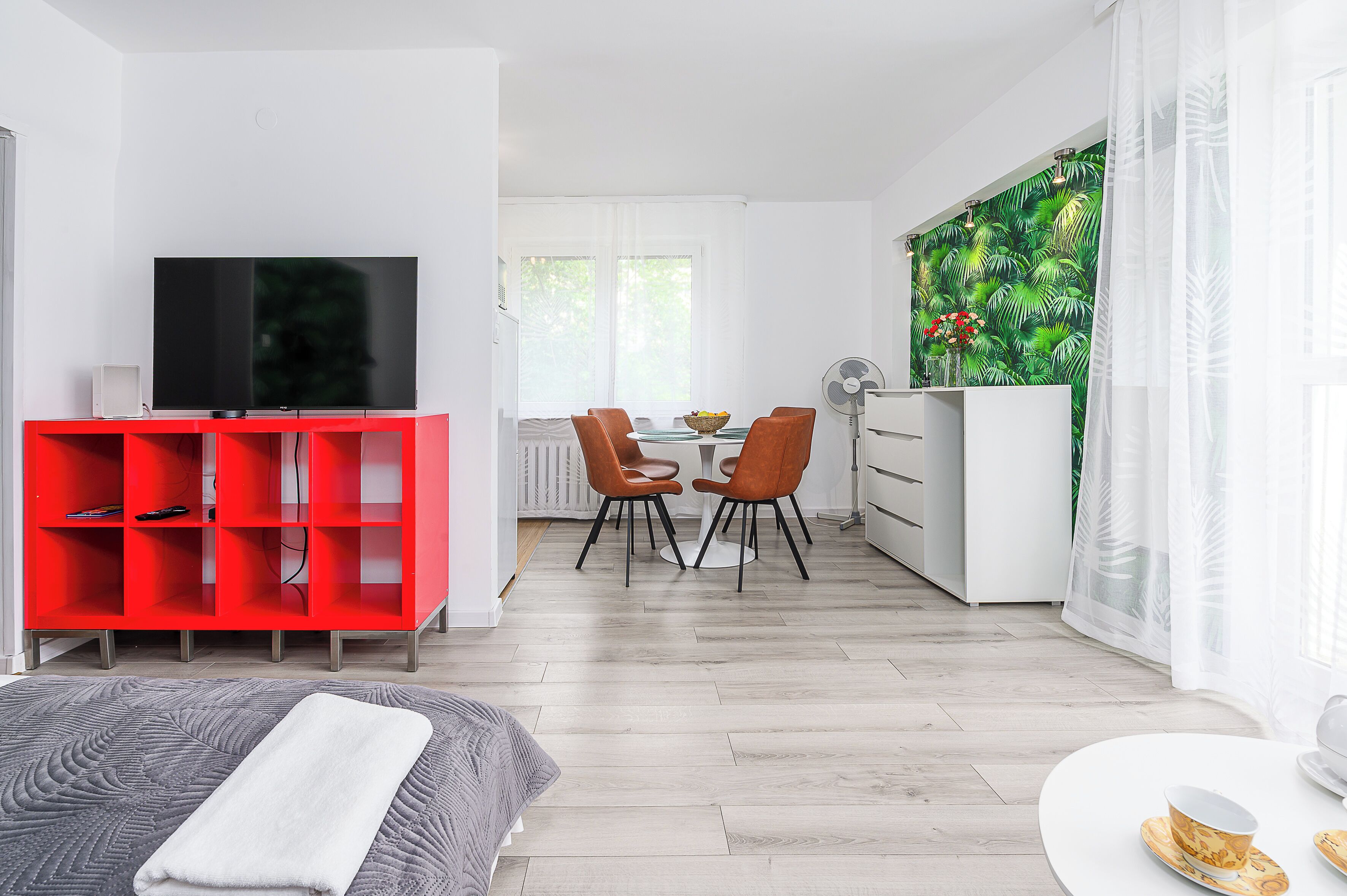 Een strijkplank/strijkijzer, gratis wifi