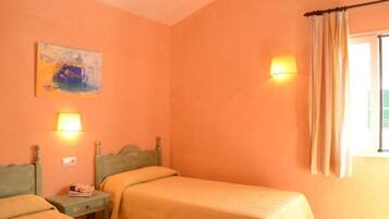 3 camere, ferro/asse da stiro, accesso a Internet, lenzuola