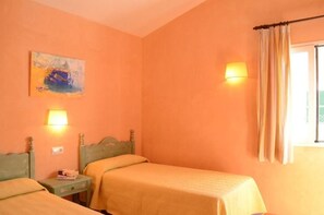 3 camere, ferro/asse da stiro, accesso a Internet, lenzuola