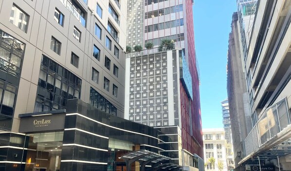 Exterior - Restful Retreats on Queen Street (Auckland)