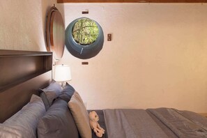 2 Schlafzimmer, Schreibtisch, Bügeleisen/Bügelbrett, WLAN