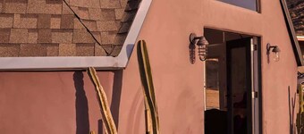 Hawkeye Dome | Pool & Spa on 112 Secluded Acres