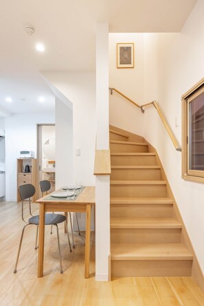 Dining - Taro Time Shinjuku (Shinjuku)