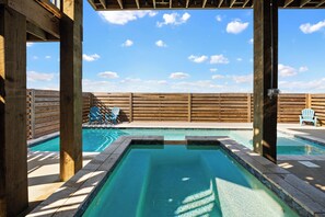 Beheizter Pool