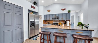 Outdoor Relaxation! Port St Lucie Family Home