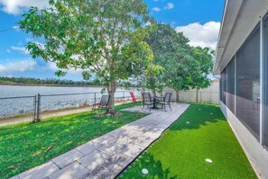House (3 Bedrooms) | Front of property