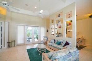 Talo (3 Bedrooms) | Sisätilat