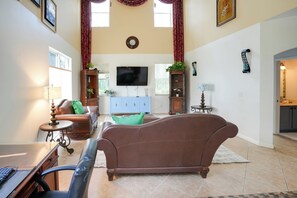 Hus (3 Bedrooms) | Innvendig