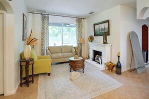 House (3 Bedrooms) | Interior - 5 Mi to Boating! Port St Lucie Home w/ Backyard (Port Saint Lucie)