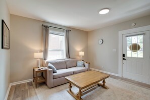 Nhà (2 Bedrooms) | Nội thất