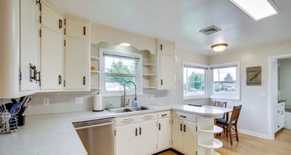 Willamette Valley Family Home w/ Fenced Yard