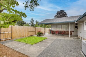 House (3 Bedrooms) | Interior - Willamette Valley Family Home w/ Fenced Yard (Albany)