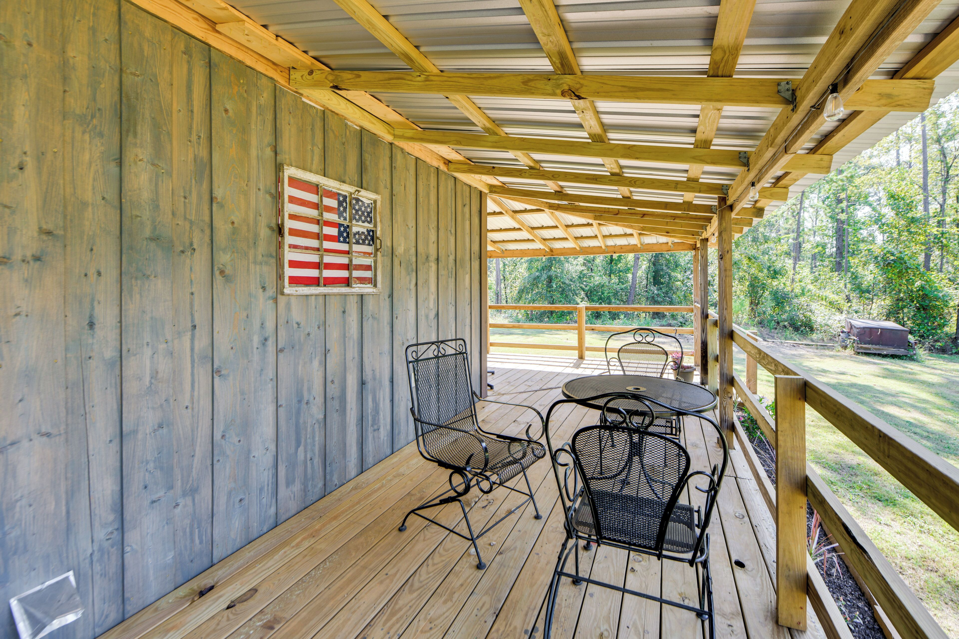 House (1 Bedroom) | Interior