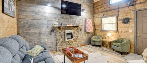 House (1 Bedroom) | Front of property