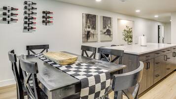 Apartment (3 Bedrooms) | Bahagian dalam