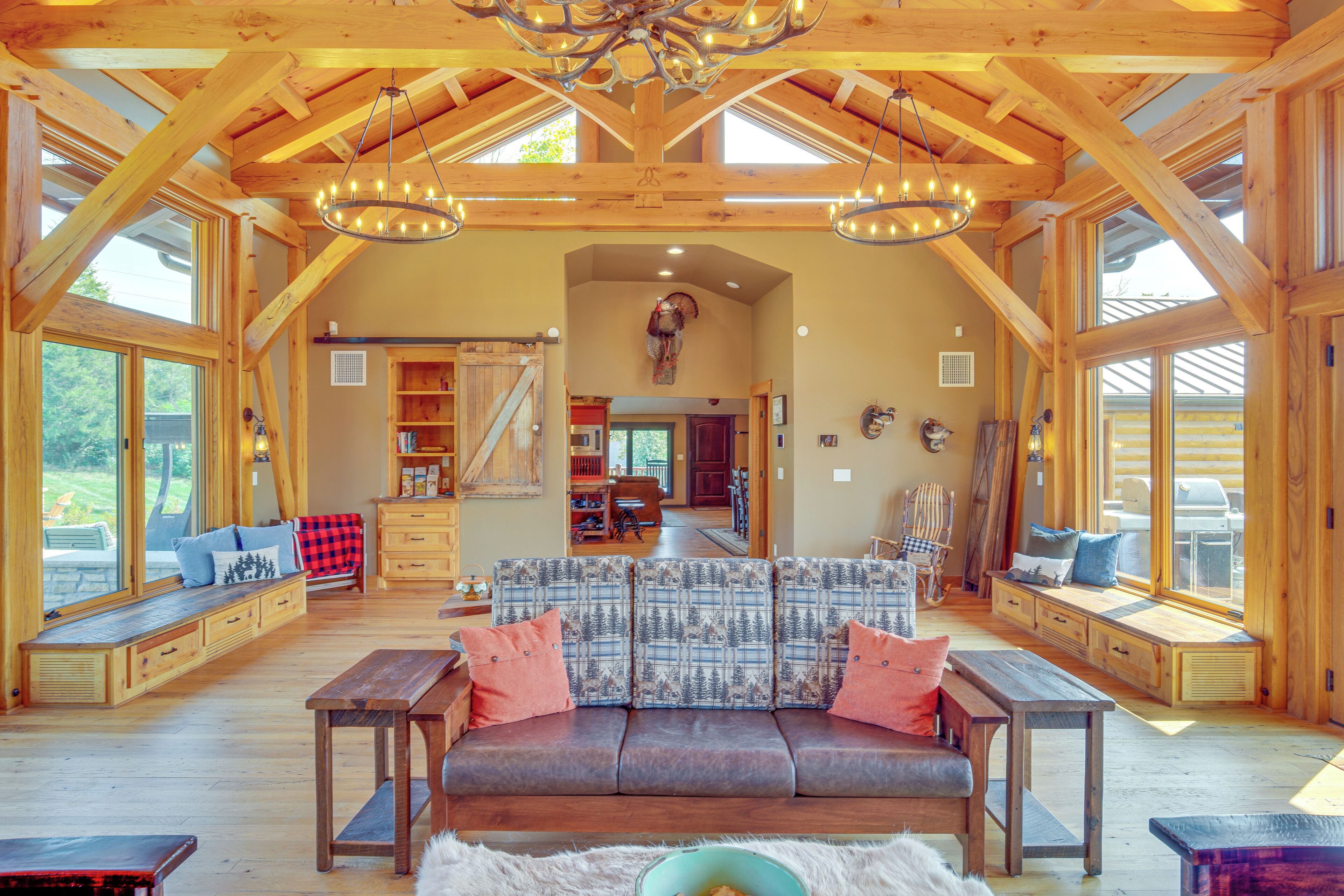 House (4 Bedrooms) | Interior