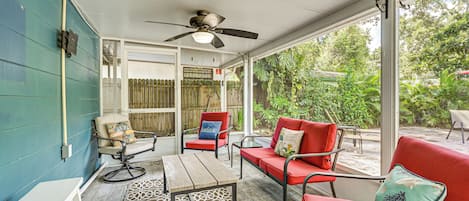 House (2 Bedrooms) | Terrace/patio