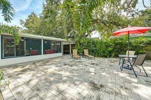 House (2 Bedrooms) | Interior - Home w/ Expansive Patio, 3 Mi to Busch Gardens! (Tampa)