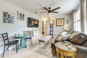 Casa (2 Bedrooms) | Interior