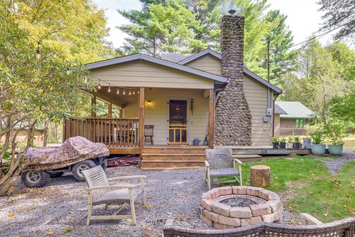 Ski, Swim, Relax: Old-fashioned Poconos Getaway