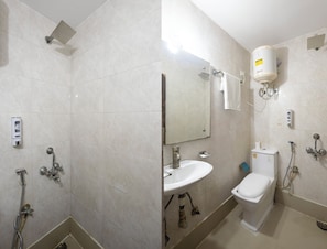 Shower, free toiletries, hair dryer, towels