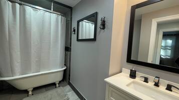 Towels, soap, toilet paper