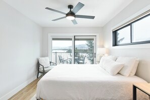 2 bedrooms, desk, iron/ironing board, free WiFi