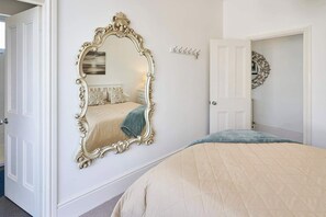 2 bedrooms, iron/ironing board, travel cot, WiFi