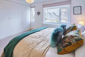 2 bedrooms, iron/ironing board, travel crib, WiFi