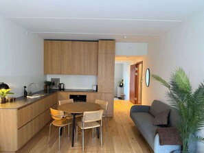 Interior - Luxury Apt with Harbor Views 2 (København)