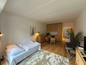 2 chambres, fer et planche à repasser, Wi-Fi, draps fournis