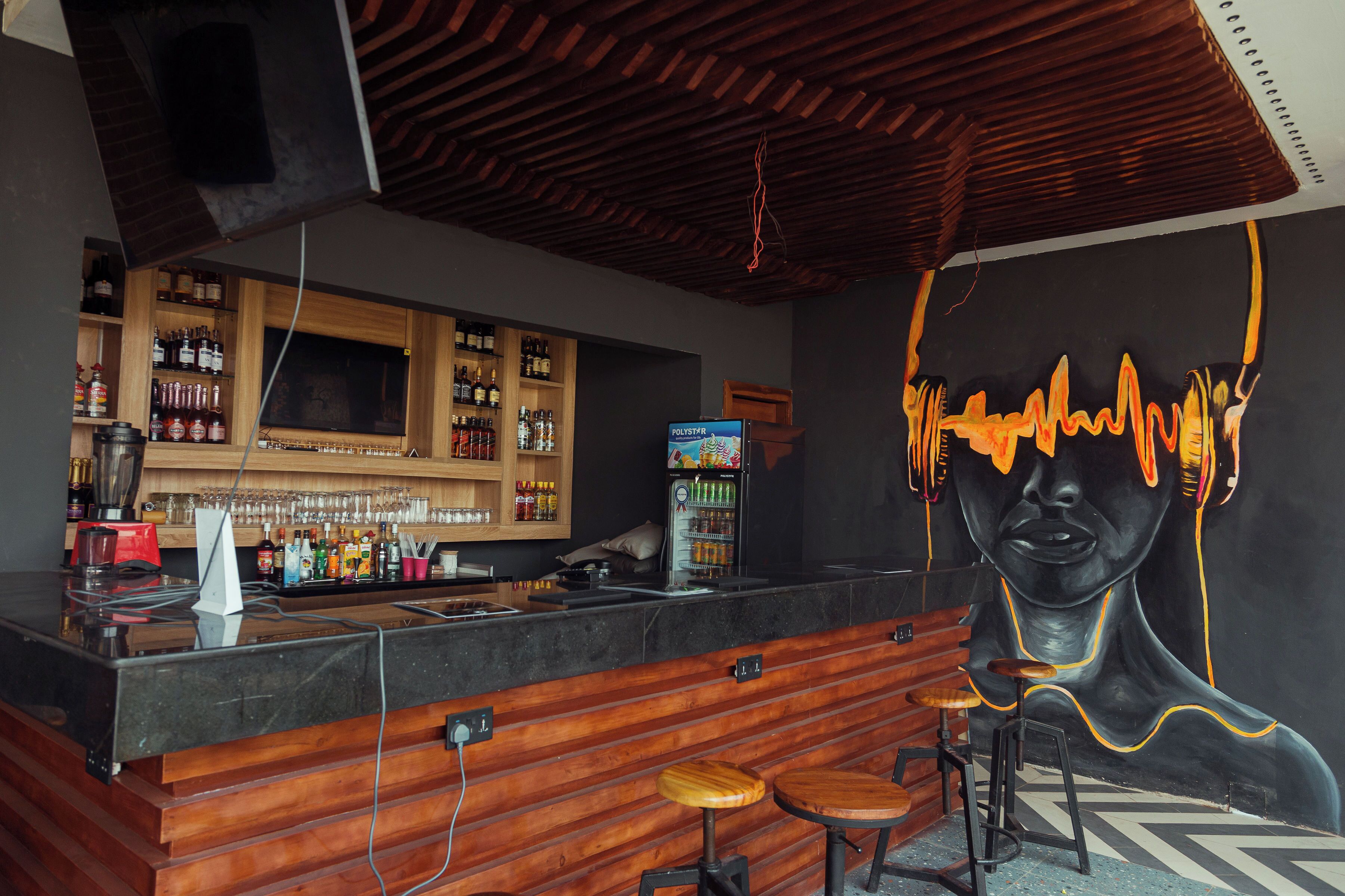 Bar (en la propiedad)