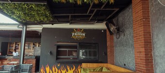 Grayville Hotels and Bistro