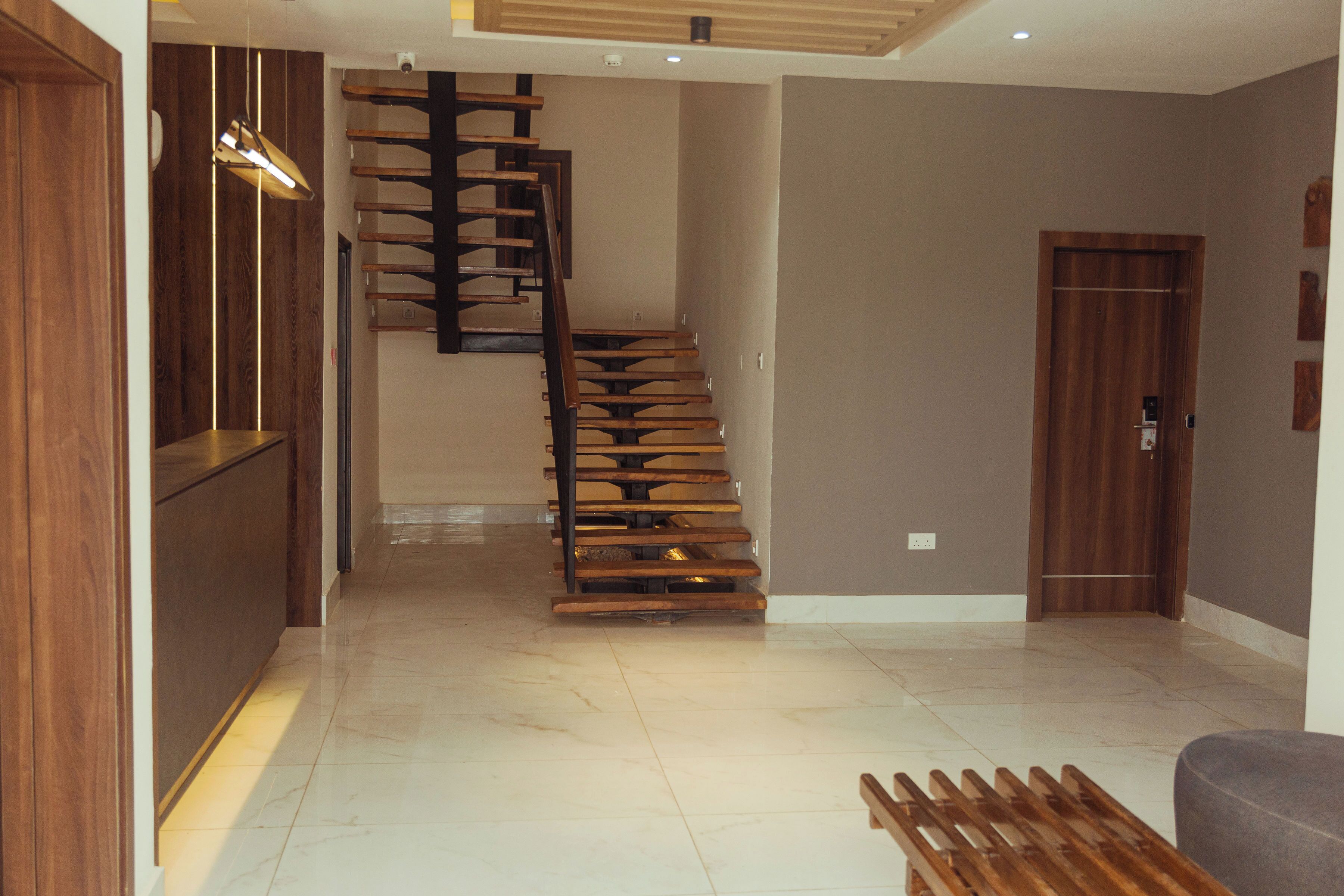 Coin salon dans le hall