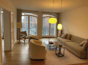 TV, offices
